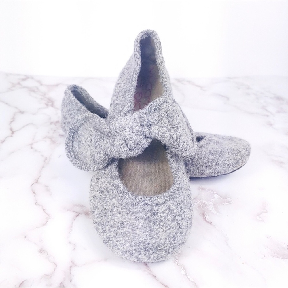 Big Buddha Wool Bow Ballet Mary Jane Flats Size 6
